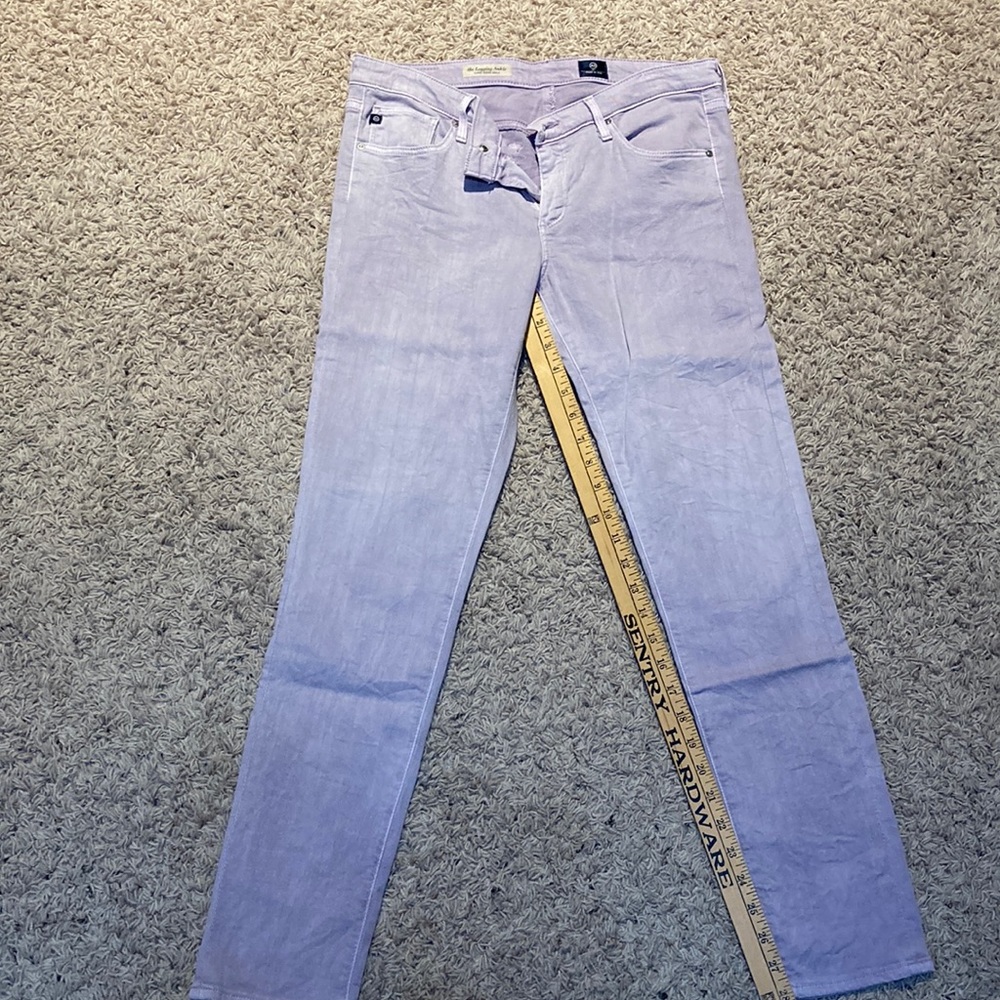 Skinny jeans.